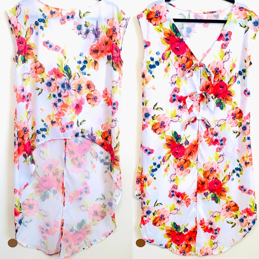 ✧⋆Sweet Pea✧ White Floral Bow Back Hi-Lo Blouse